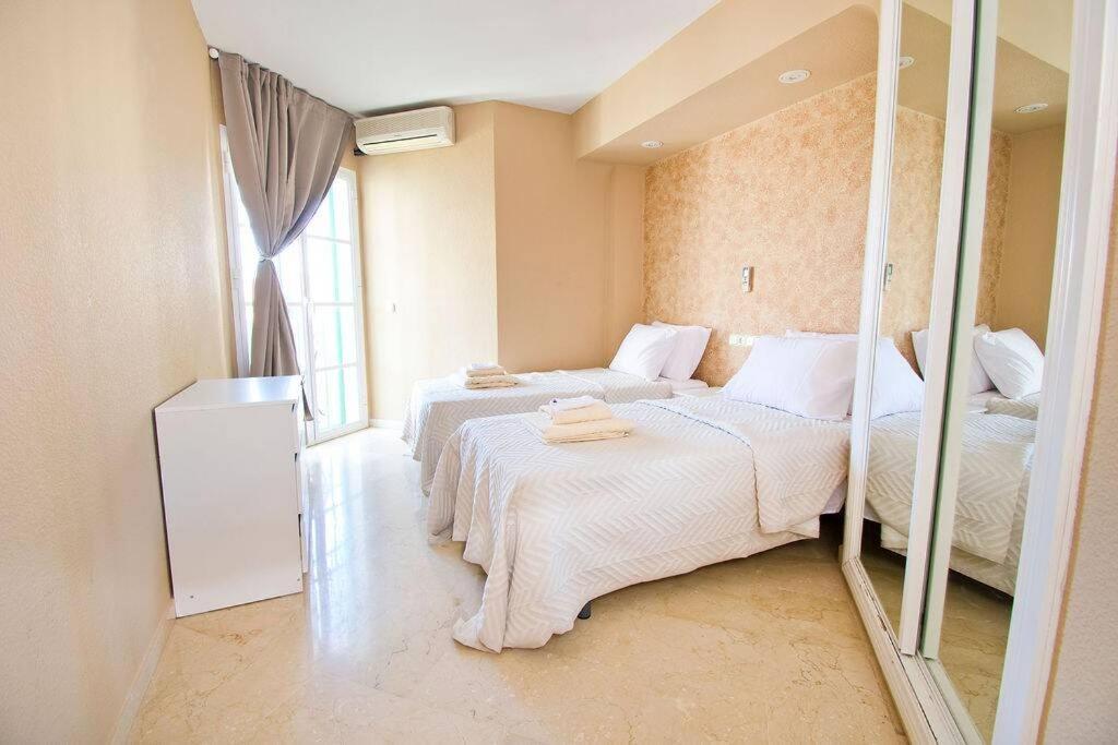 Spectacular Apartment In Matchroom Country Club 丰希罗拉 外观 照片